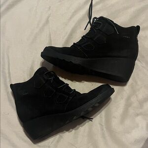Women's Sorel Black Wedge Lace-Up Ankle Boots